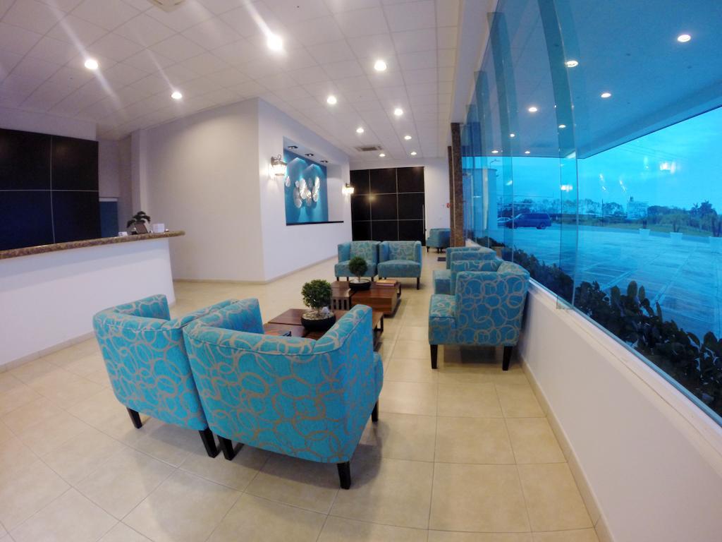 Hotel Aqua Spa & Resort Martinez de la Torre Bagian luar foto