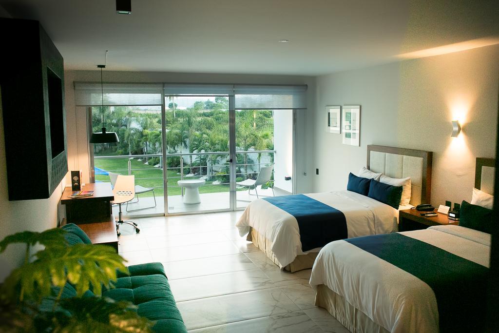 Hotel Aqua Spa & Resort Martinez de la Torre Bagian luar foto