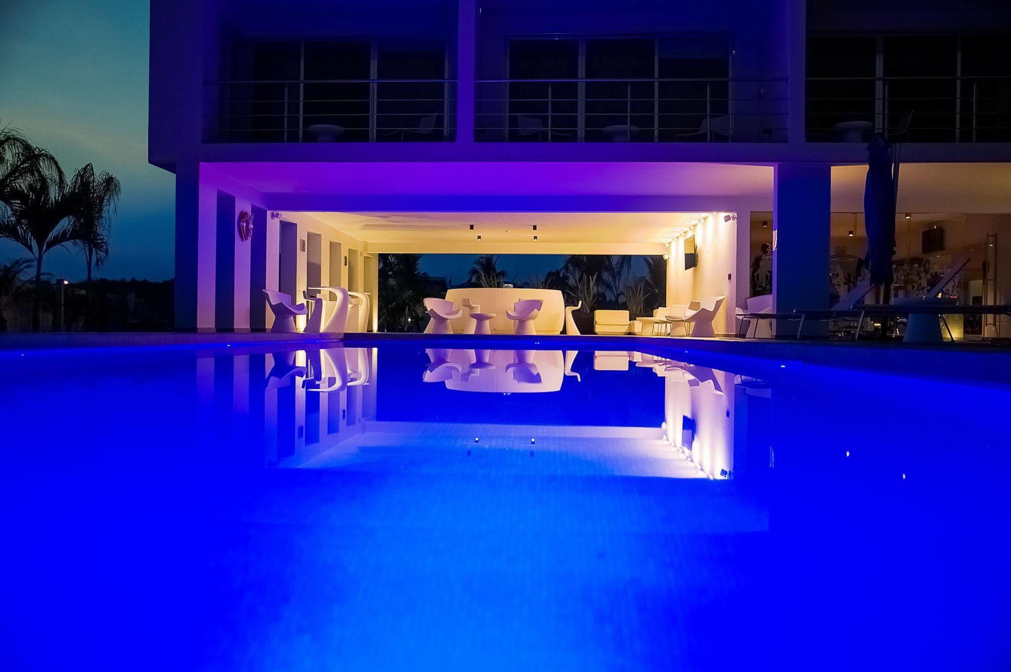 Hotel Aqua Spa & Resort Martinez de la Torre Bagian luar foto